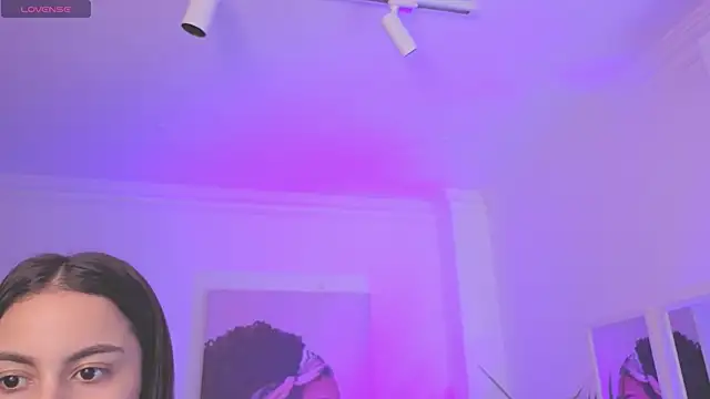 Aleejaa   online show from November 2025 11:29:01 AM