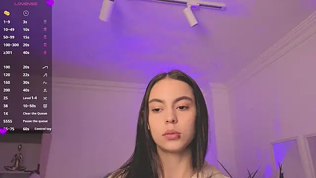 Aleejaa   online show from April 2026 11:26:02 AM