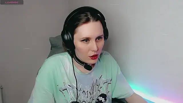 tracy cooper online show from December 2024 01:18:01 AM