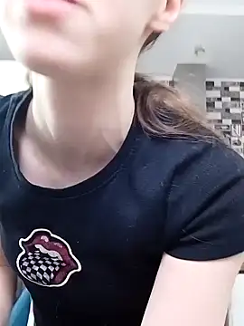 Snapshot of MartiniiSelenna chatting on February 2025 06:40:02 AM MartiniiSelenna online show from February 2025 06:40:02 AM