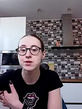 Snapshot of MartiniiSelenna chatting on February 2025 06:48:01 AM MartiniiSelenna online show from February 2025 06:48:01 AM