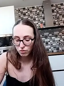 Snapshot of MartiniiSelenna chatting on February 2025 12:55:02 PM MartiniiSelenna online show from February 2025 12:55:02 PM