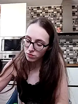 Snapshot of MartiniiSelenna chatting on February 2025 09:45:02 AM MartiniiSelenna online show from February 2025 09:45:02 AM