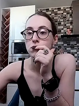 Snapshot of MartiniiSelenna chatting on February 2025 09:32:01 AM MartiniiSelenna online show from February 2025 09:32:01 AM