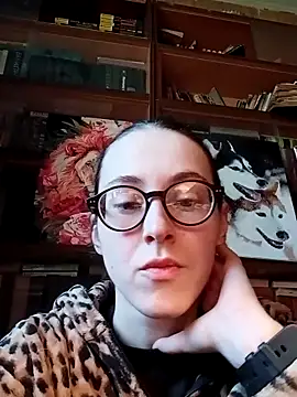 Snapshot of MartiniiSelenna chatting on March 2025 07:38:02 AM MartiniiSelenna online show from March 2025 07:38:02 AM