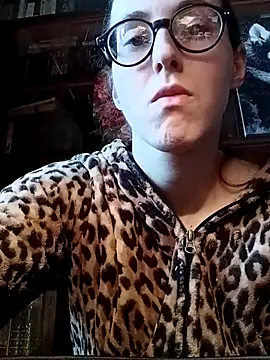 Snapshot of MartiniiSelenna chatting on March 2025 10:44:02 AM MartiniiSelenna online show from March 2025 10:44:02 AM