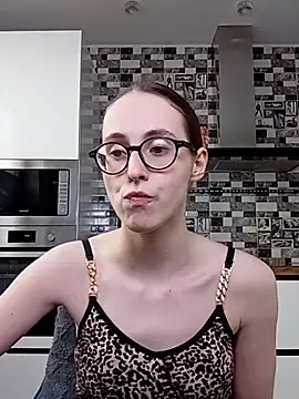 Snapshot of MartiniiSelenna chatting on March 2025 12:48:02 PM MartiniiSelenna online show from March 2025 12:48:02 PM