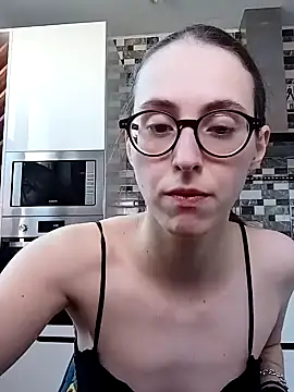 Snapshot of MartiniiSelenna chatting on March 2025 06:54:01 AM MartiniiSelenna online show from March 2025 06:54:01 AM