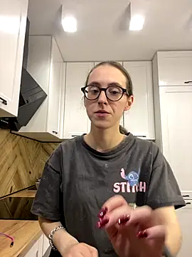 Snapshot of MartiniiSelenna chatting on September 2025 05:53:02 AM MartiniiSelenna online show from September 2025 05:53:02 AM