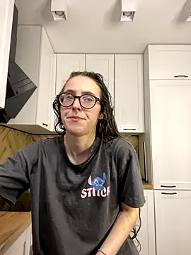 Snapshot of MartiniiSelenna chatting on September 2025 05:56:01 AM MartiniiSelenna online show from September 2025 05:56:01 AM