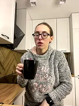 Snapshot of MartiniiSelenna chatting on October 2025 05:58:02 AM MartiniiSelenna online show from October 2025 05:58:02 AM