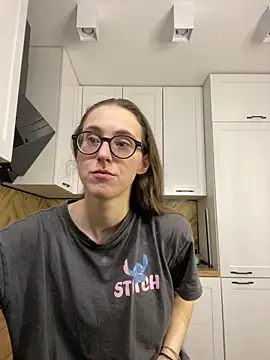 Snapshot of MartiniiSelenna chatting on October 2025 06:00:01 AM MartiniiSelenna online show from October 2025 06:00:01 AM