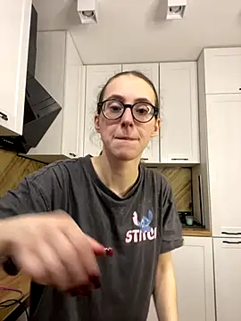 Snapshot of MartiniiSelenna chatting on October 2025 06:10:02 AM MartiniiSelenna online show from October 2025 06:10:02 AM