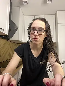 Snapshot of MartiniiSelenna chatting on October 2025 06:00:01 AM MartiniiSelenna online show from October 2025 06:00:01 AM