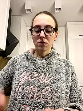 Snapshot of MartiniiSelenna chatting on October 2025 05:39:02 AM MartiniiSelenna online show from October 2025 05:39:02 AM