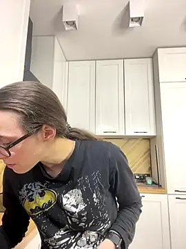 Snapshot of MartiniiSelenna chatting on October 2025 05:52:01 AM MartiniiSelenna online show from October 2025 05:52:01 AM