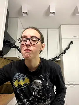 Snapshot of MartiniiSelenna chatting on October 2025 06:39:02 AM MartiniiSelenna online show from October 2025 06:39:02 AM