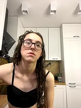 Snapshot of MartiniiSelenna chatting on November 2025 07:00:01 AM MartiniiSelenna online show from November 2025 07:00:01 AM