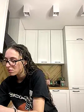 Snapshot of MartiniiSelenna chatting on November 2025 06:45:01 AM MartiniiSelenna online show from November 2025 06:45:01 AM