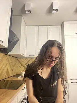 Snapshot of MartiniiSelenna chatting on November 2025 06:56:02 AM MartiniiSelenna online show from November 2025 06:56:02 AM