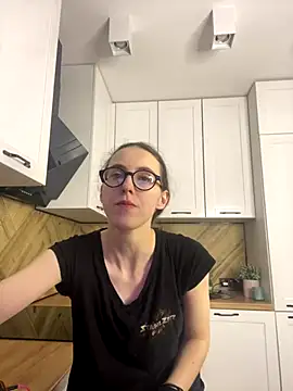 Snapshot of MartiniiSelenna chatting on November 2025 06:35:02 AM MartiniiSelenna online show from November 2025 06:35:02 AM