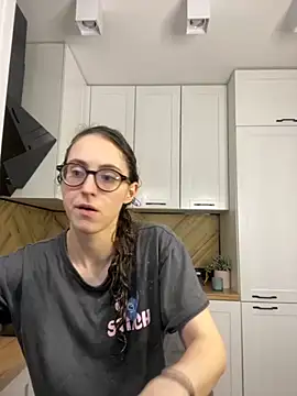 Snapshot of MartiniiSelenna chatting on November 2025 06:50:01 AM MartiniiSelenna online show from November 2025 06:50:01 AM