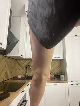 Snapshot of MartiniiSelenna chatting on December 2025 07:06:02 AM MartiniiSelenna online show from December 2025 07:06:02 AM