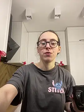 Snapshot of MartiniiSelenna chatting on December 2025 06:42:02 AM MartiniiSelenna online show from December 2025 06:42:02 AM