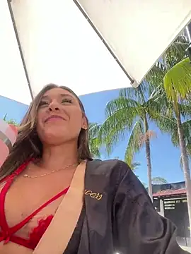 Snapshot of Rose-euphoria chatting on January 2025 04:12:02 PM Rose-euphoria online show from January 2025 04:12:02 PM