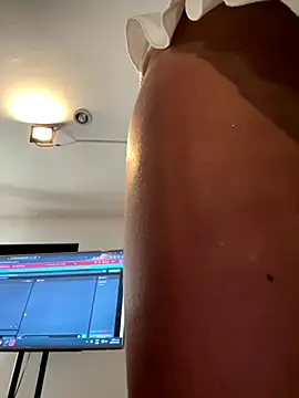 Snapshot of Rose-euphoria chatting on September 2025 01:27:01 PM Rose-euphoria online show from September 2025 01:27:01 PM