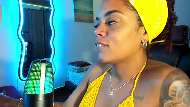 ladyrd1 online show from January 2025 08:43:01 AM