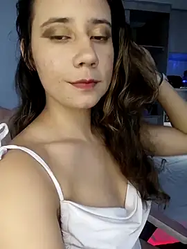 Snapshot of lovely_kitt chatting on March 2025 10:49:01 PM lovely kitt online show from March 2025 10:49:01 PM