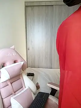 Snapshot of lovely_kitt chatting on March 2025 08:10:02 PM lovely kitt online show from March 2025 08:10:02 PM