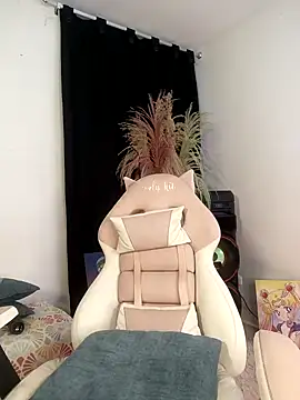 Snapshot of lovely_kitt chatting on September 2025 10:55:02 PM lovely kitt online show from September 2025 10:55:02 PM