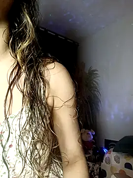 Snapshot of lovely_kitt chatting on October 2025 01:39:01 AM lovely kitt online show from October 2025 01:39:01 AM