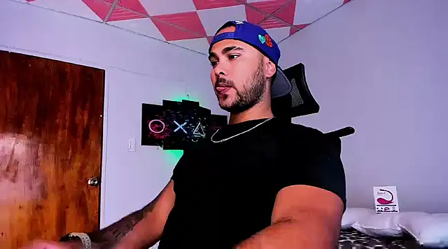 Sebas-hott online show from January 2025 02:57:01 AM