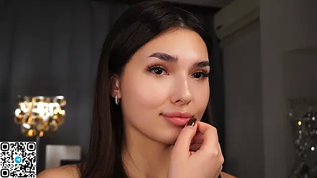 Snapshot of LoraAtcher chatting on February 2025 11:37:02 PM LoraAtcher online show from February 2025 11:37:02 PM