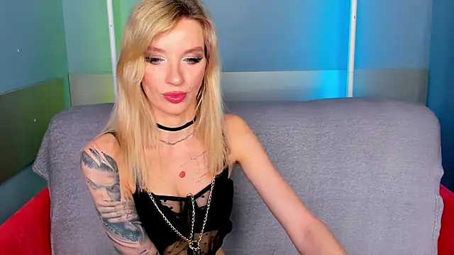 AlinaLovelyX online show from April 2026 01:21:02 AM