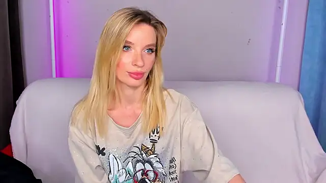 AlinaLovelyX online show from June 2026 02:53:01 AM