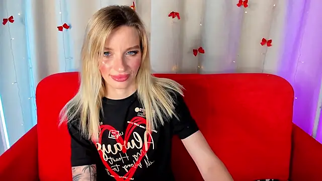 AlinaLovelyX online show from June 2026 03:25:01 AM