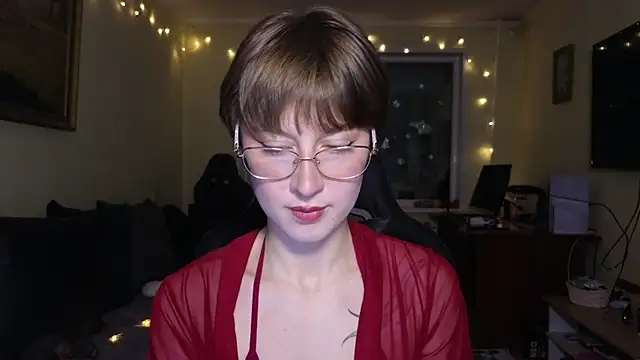 Snapshot of MalvinaBlum chatting on December 2025 09:55:01 PM MalvinaBlum online show from December 2025 09:55:01 PM