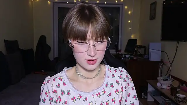 Snapshot of MalvinaBlum chatting on January 2026 08:58:01 PM MalvinaBlum online show from January 2026 08:58:01 PM