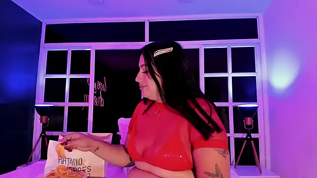 Snapshot of sabrinamilani chatting on January 2025 03:44:01 AM sabrinamilani online show from January 2025 03:44:01 AM