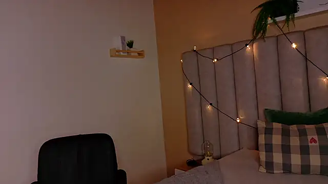 alaia-rogers online show from February 2026 11:47:02 AM