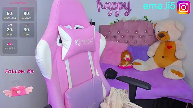 Snapshot of ema_tayy chatting on March 2026 11:01:01 PM ema tayy online show from March 2026 11:01:01 PM