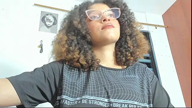 Ada gales  online show from November 2025 03:06:01 AM