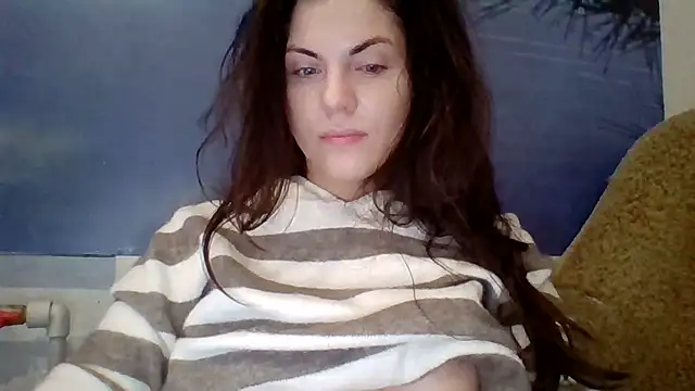 Snapshot of AliceTailor chatting on November 2025 04:39:01 PM AliceTailor online show from November 2025 04:39:01 PM