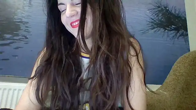 Snapshot of AliceTailor chatting on November 2025 10:15:01 PM AliceTailor online show from November 2025 10:15:01 PM