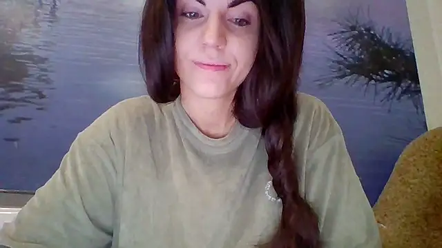 Snapshot of AliceTailor chatting on November 2025 12:07:01 PM AliceTailor online show from November 2025 12:07:01 PM