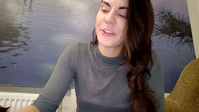 Snapshot of AliceTailor chatting on December 2025 01:09:02 PM AliceTailor online show from December 2025 01:09:02 PM